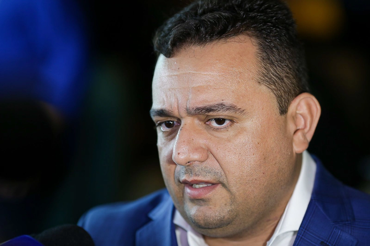 Prefeito Toninho de Caridade