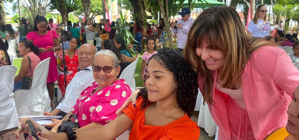 Prefeitura de Esperantina realiza evento em alusão ao Dia da Mulher