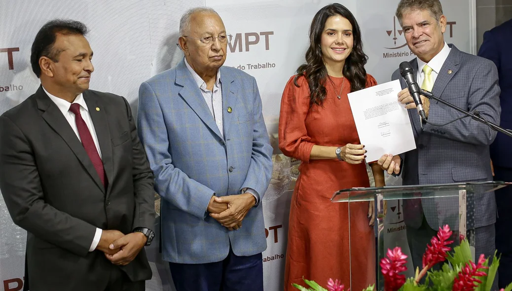 Procuradora-Chefe do MPT no Piauí, Natália Azevedo, e o Procurador Geral do Trabalho, José de Lima Ramos