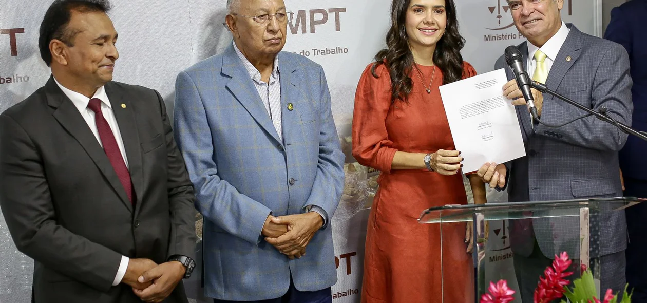 Procuradora-Chefe do MPT no Piauí, Natália Azevedo, e o Procurador Geral do Trabalho, José de Lima Ramos