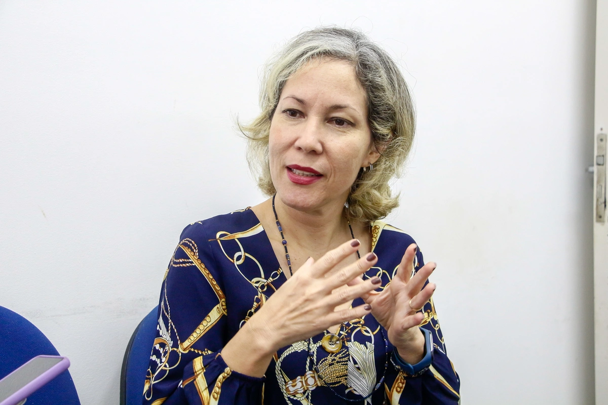 Professora Aratuza Rocha