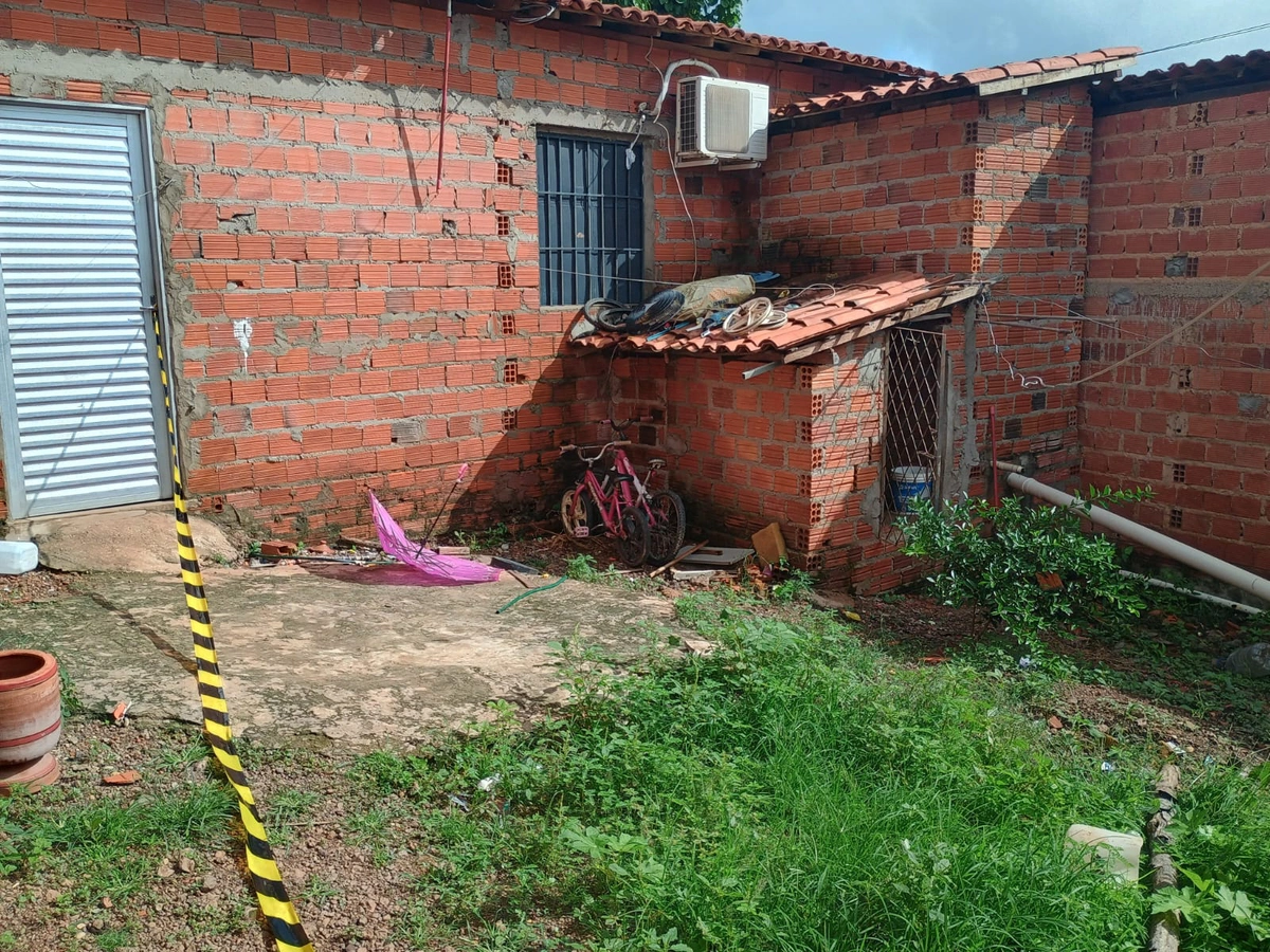Residência onde ocorreu o ataque do cão Pitbull