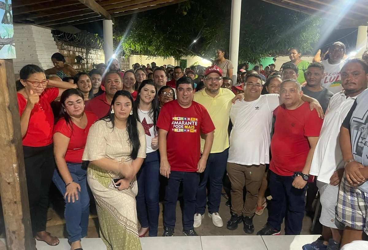 Reunião ampla oficializou pré-candidatura de Clemilton Queiroz pela oposição