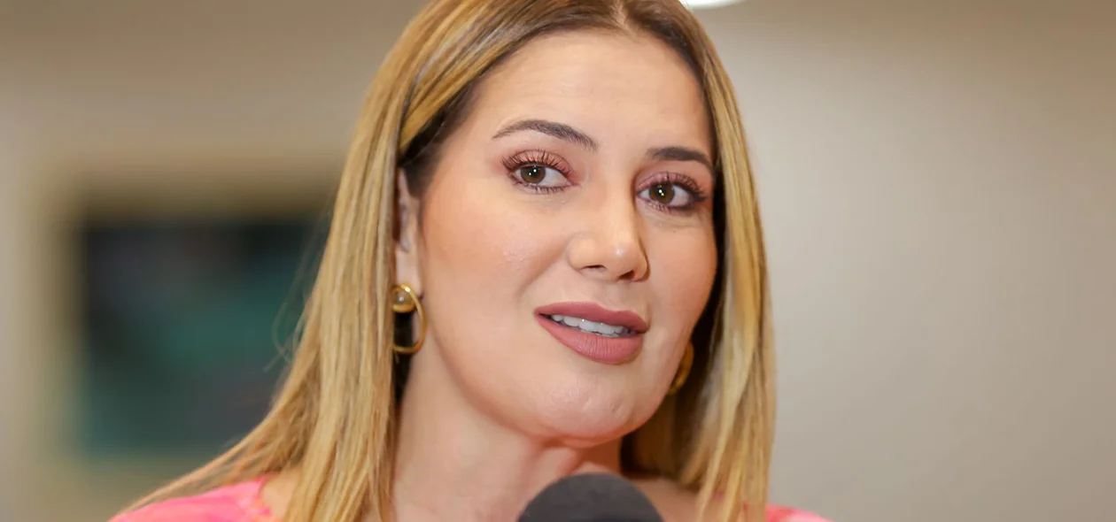 Secretária Karla Berger