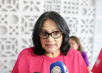 Senadora Damares Alves