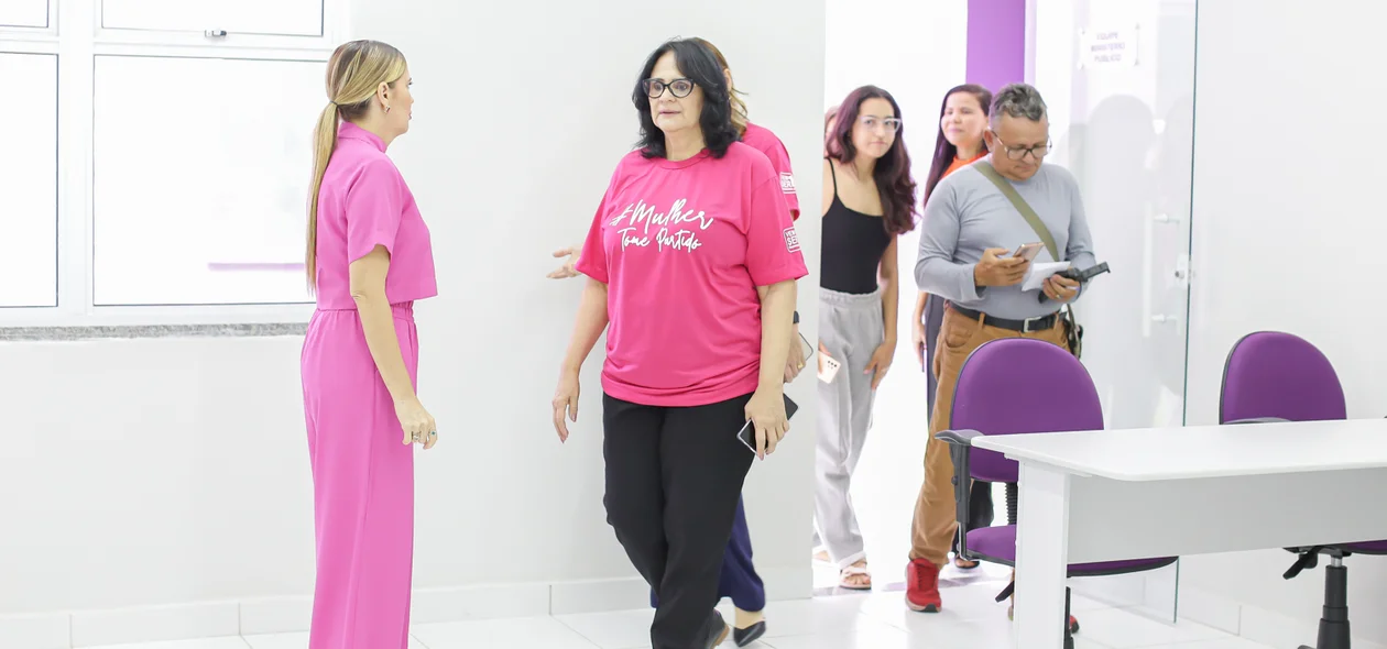 Senadora visitou a Casa da Mulher Brasileira