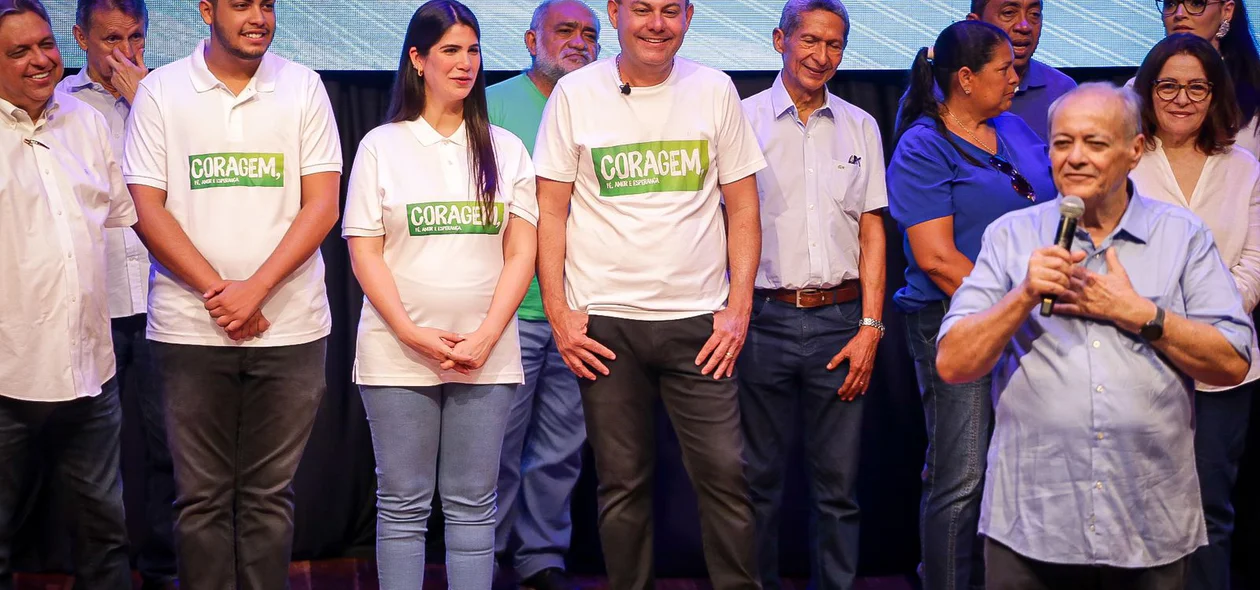 Sílvio Mendes durante discurso