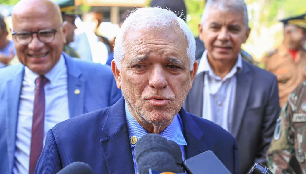 Themístocles Filho, governador em exercício