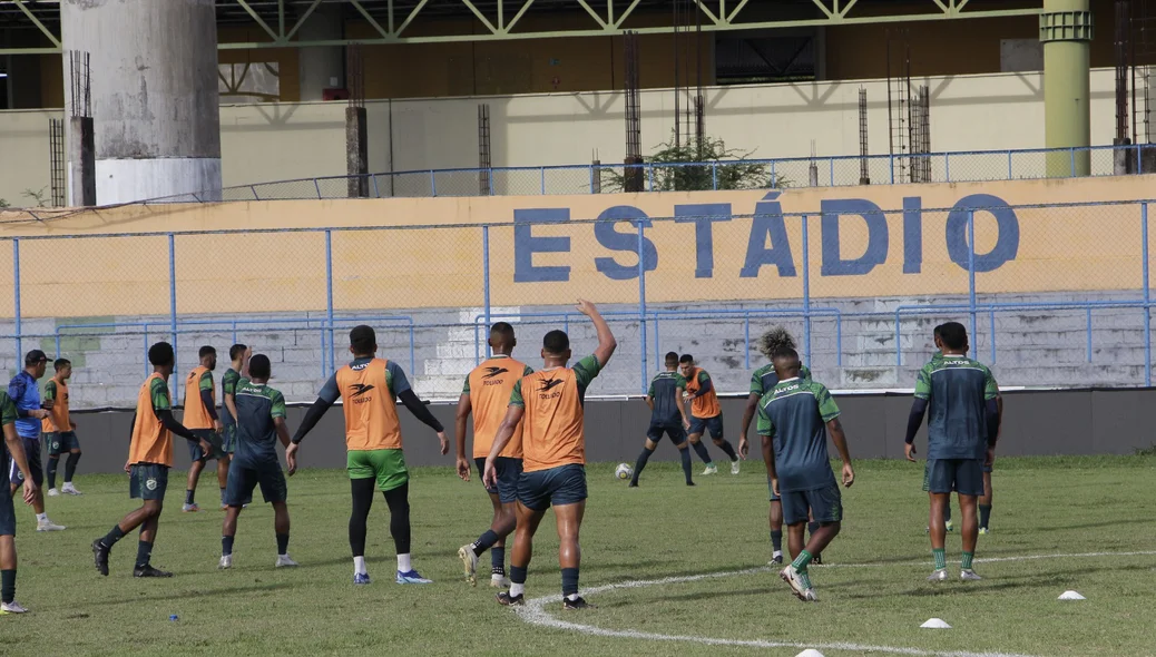Time de colete venceu do Altos por 4 a 1