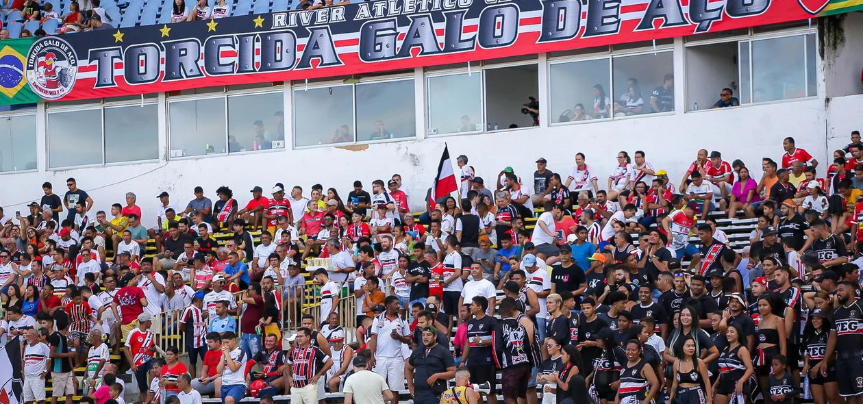 Torcida do River presente no Albertão