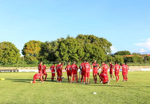 Treino aconteceu hoje