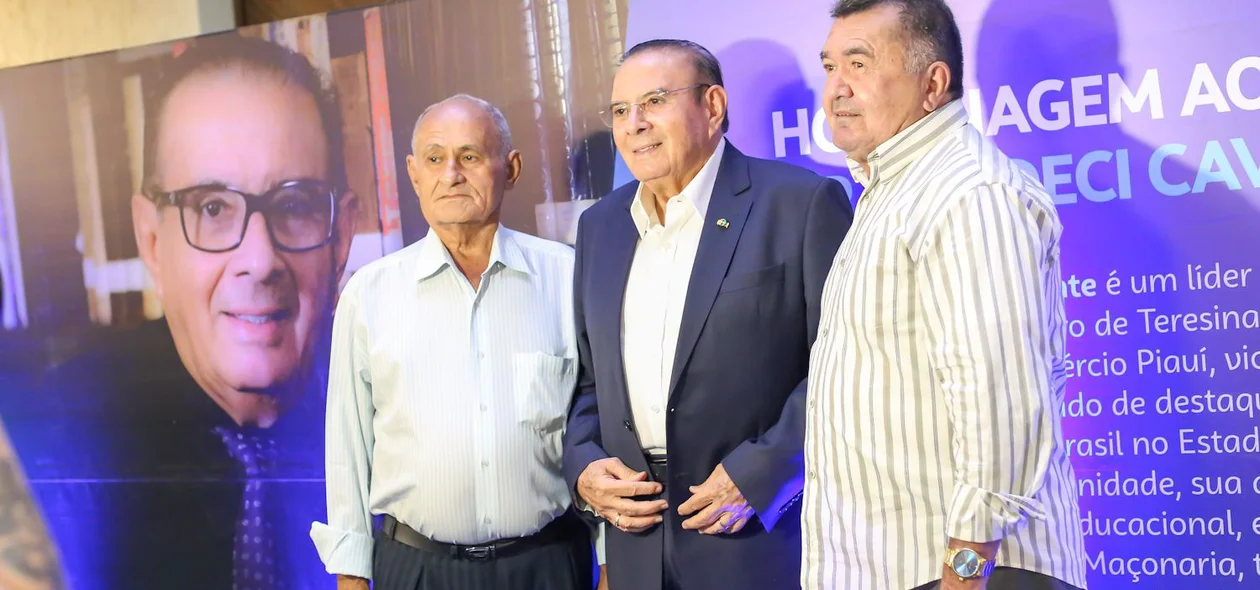 Valdeci Cavalcante recebeu homenagem do Sebrae
