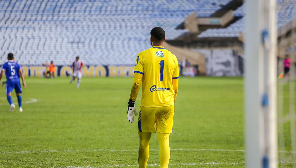 Victor, goleiro do Parnahyba