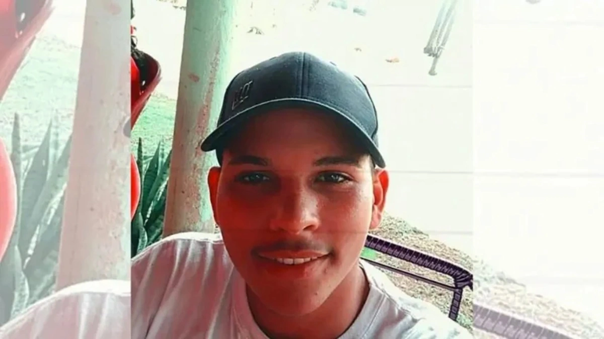 Vinicius Nascimento, de 19 anos, morreu após grave colisão na BR 343
