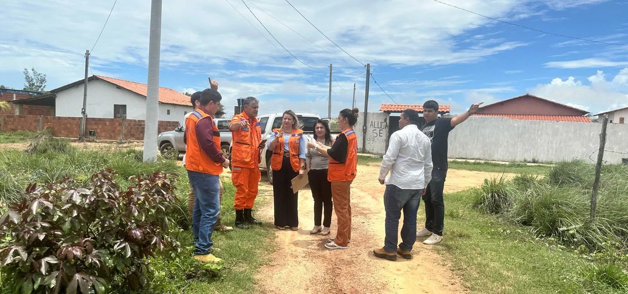 Visita a regiões atingidas pelas chuvas