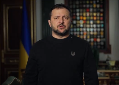 Volodymyr Zelensky durante pronunciamento sobre vitória de Putin neste domingo (17)