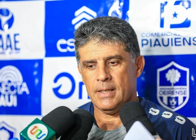 Wallace Lemos, técnico do Oeirense