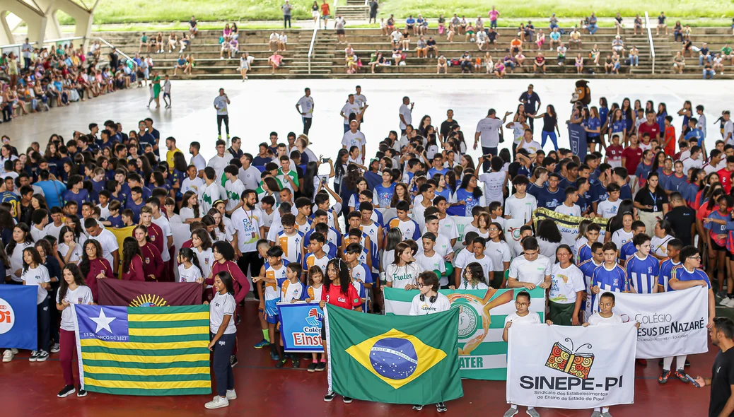 A solenidade de abertura das Olimpíadas das Escolas Particulares