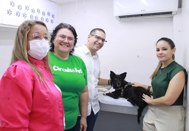 Ação do Piauí Pet Castramóvel em Piripiri