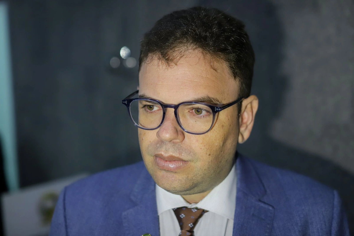 Aluísio Sampaio, do PP