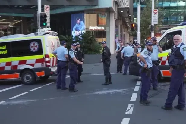 Ataque a facadas em shopping deixa ao menos sete mortos na Austrália