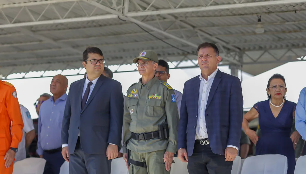 Autoridades da segurança pública durante o evento