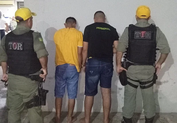 Batalhão de Polícia Rodoviária Estadual prendeu dupla na ponte Anselmo Dias, zona sudeste de Teresina