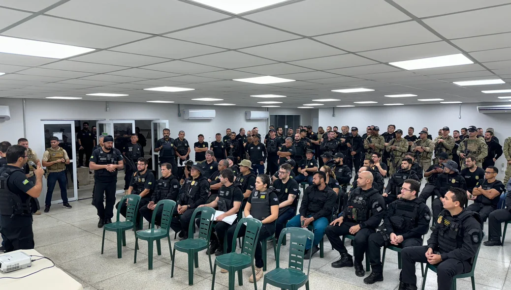 Briefing da Operação Cerco Fechado
