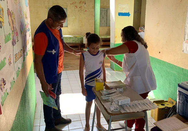 Campanha de multivacinação do Programa Saúde na Escola