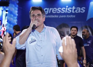 Ciro e Jadyel Alencar participam de ato de filiação partidária no Maranhão