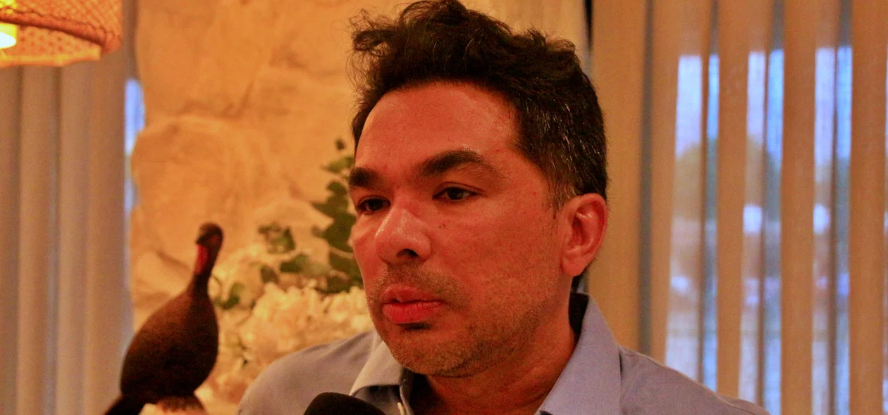 Diretor operacional e sócio do Hotel Serra da Capivara, James Andrade