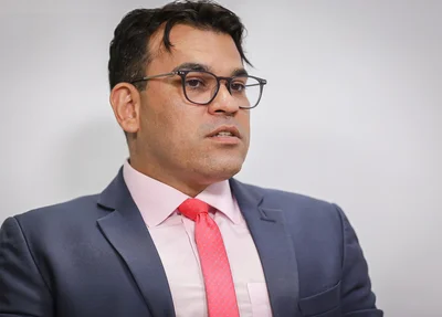 Dr. Alexandre Nogueira