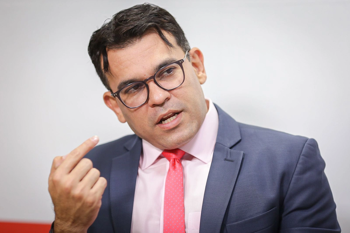 Dr. Alexandre Nogueira