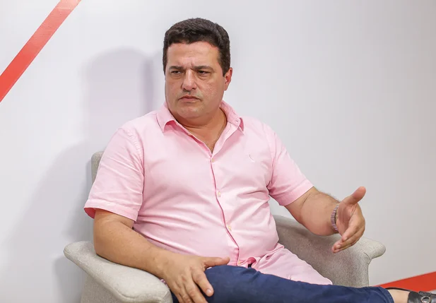 Entrevista com Gustavo Henrique