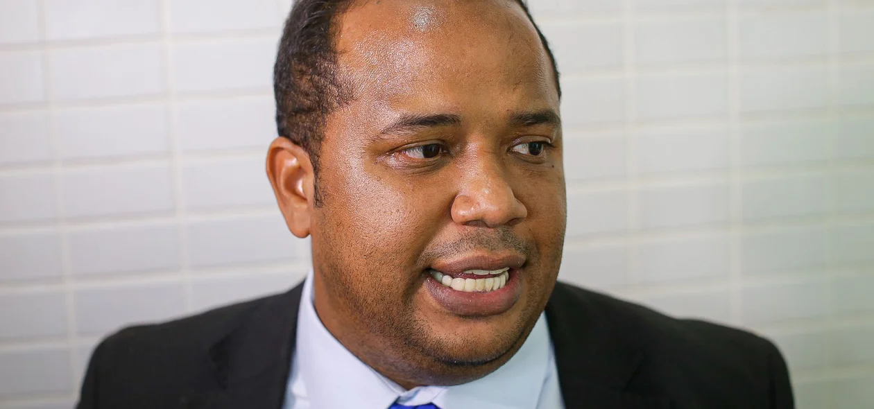 Enzo Samuel, presidente da Câmara Municipal