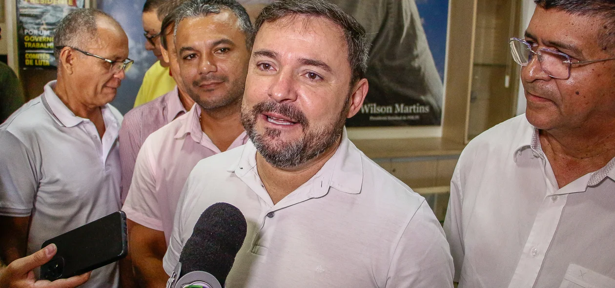 Fábio Novo em evento de filiação do PSB