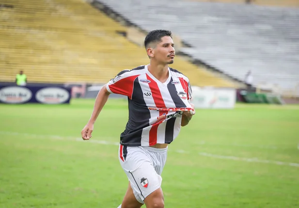 Felipe Pará garantiu a vitória do River na estreia da Série D 2024