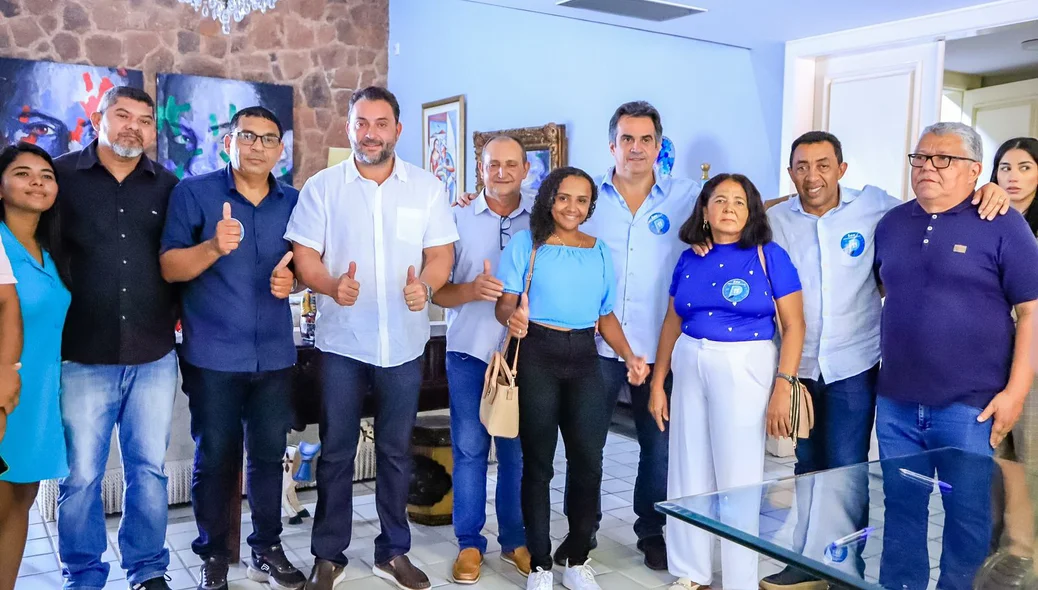 Filiações ocorreram na residência de Ciro Nogueira