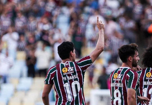 Ganso marcou o primeiro gol da partida