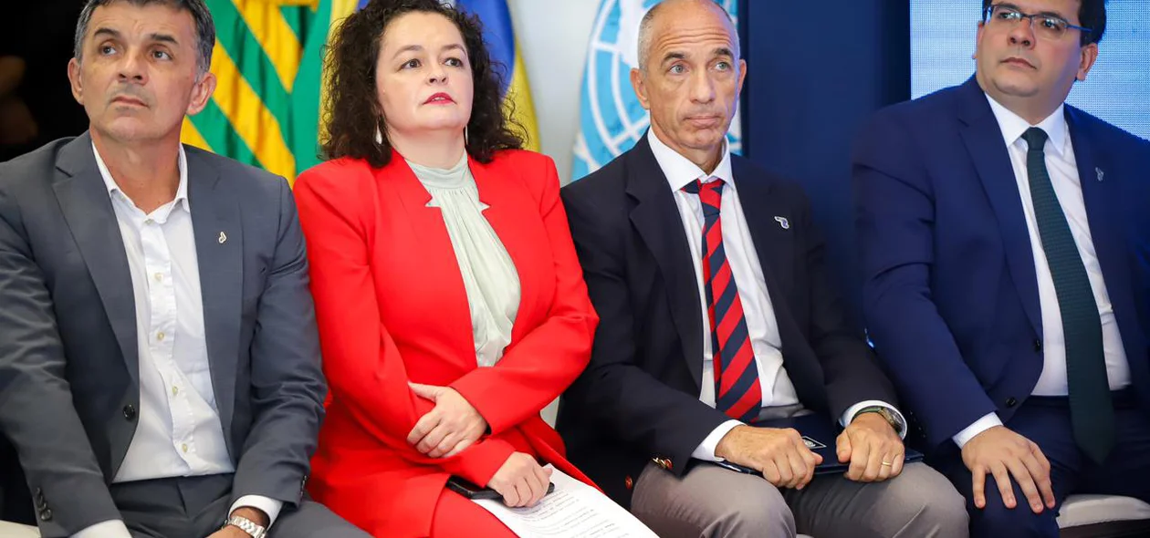 Governador Rafael Fonteles em evento no Palácio de Karnak