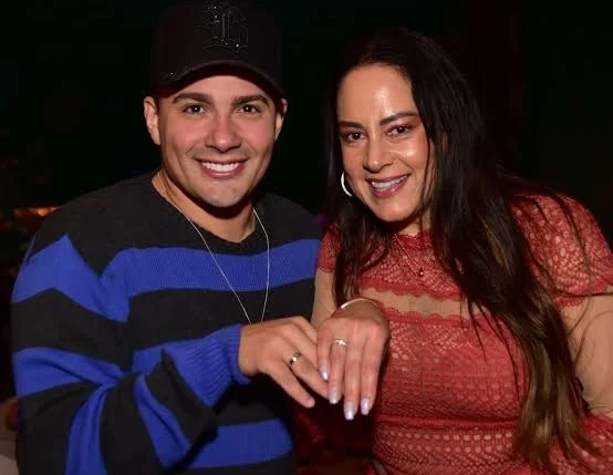 Gustavo Moura e Silvia Abravanel