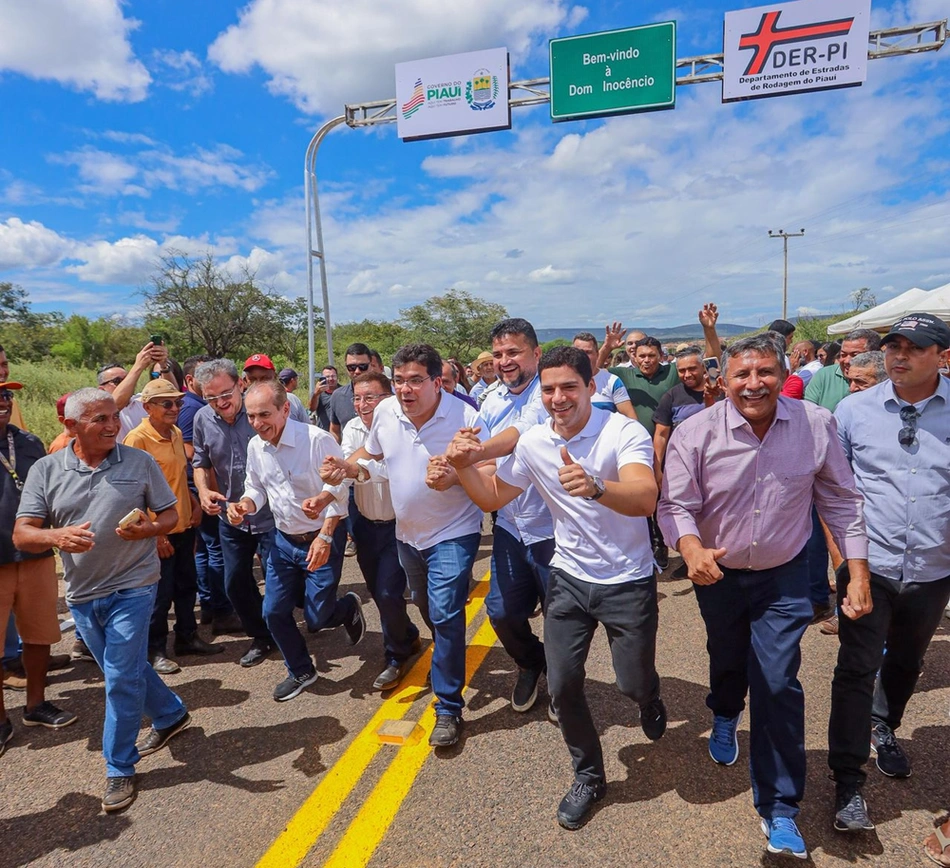 Leonardo Sobral e Rafael Fonteles entregam obras no Sul do Piauí
