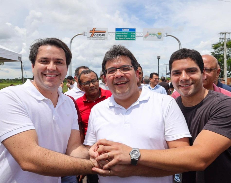 Leonardo Sobral em visita a obras com o governador Rafael Fonteles