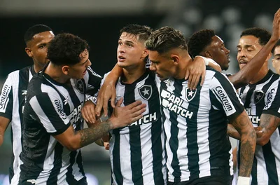 Botafogo quebra série de derrotas em estreia de Arthur Jorge