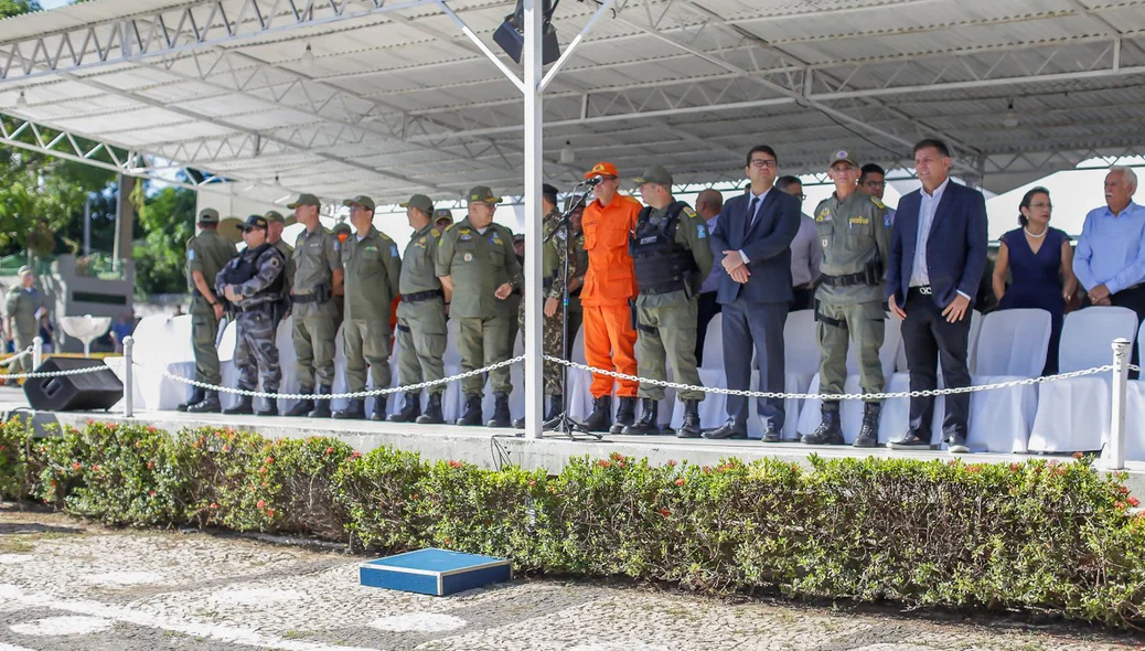 No Quartel do Comando-Geral