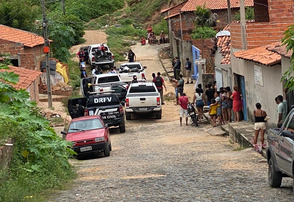 Operação da DRFV na Vila Ana Célia