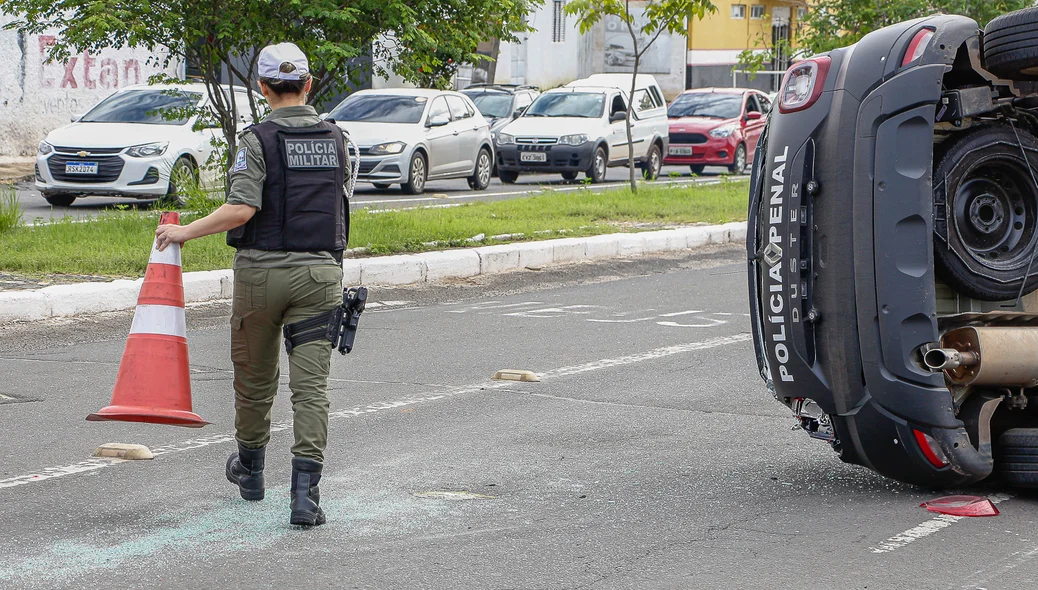 Polícia Militar no local