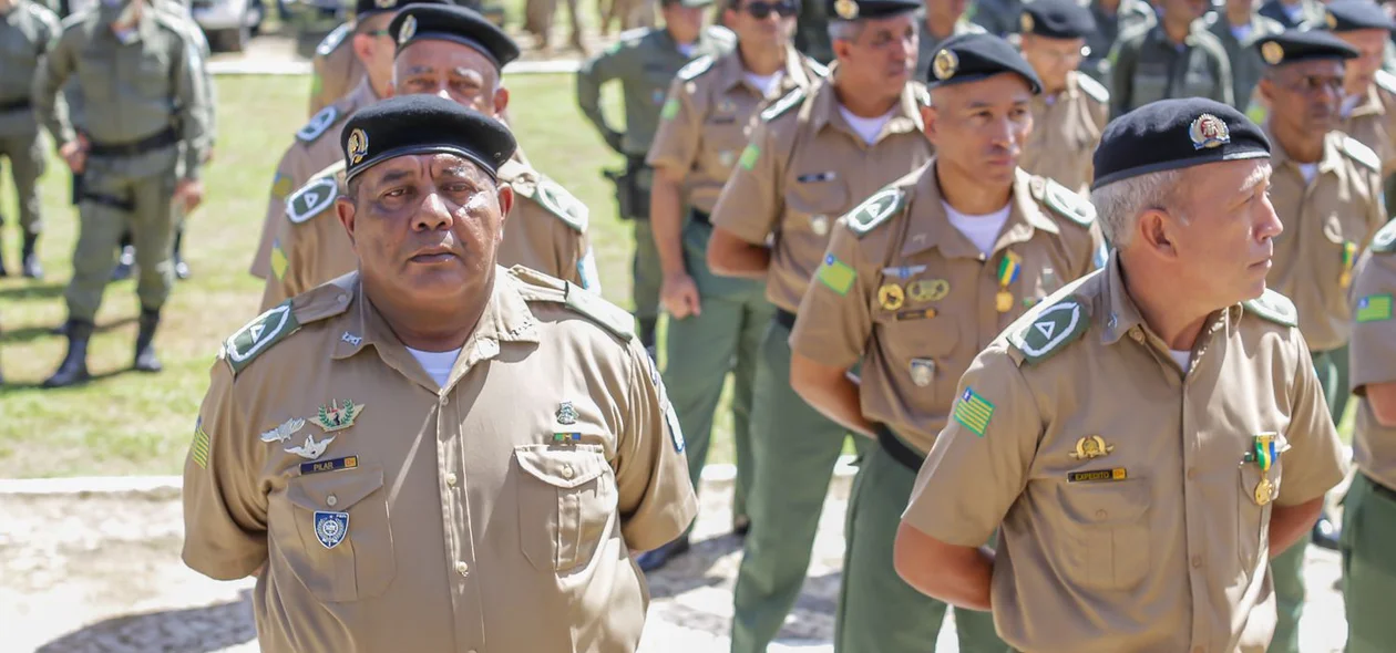 Policiais durante o evento