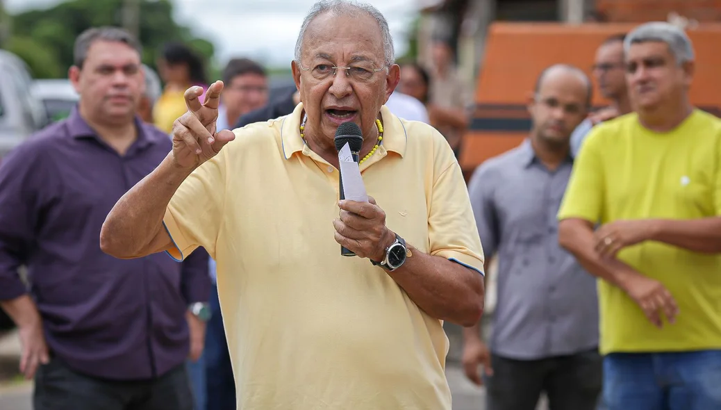Prefeito Dr. Pessoa durante seu pronunciamento
