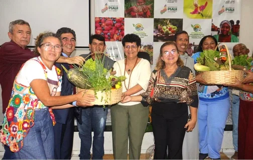 Prefeitura de São João do Arraial recebe novos equipamentos agrícolas